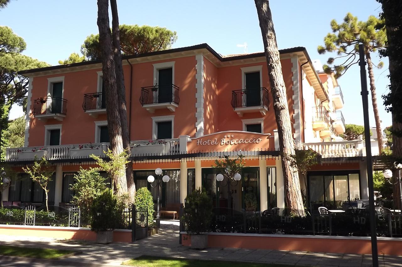 Hotel Boccaccio Milano Marittima Esterno foto
